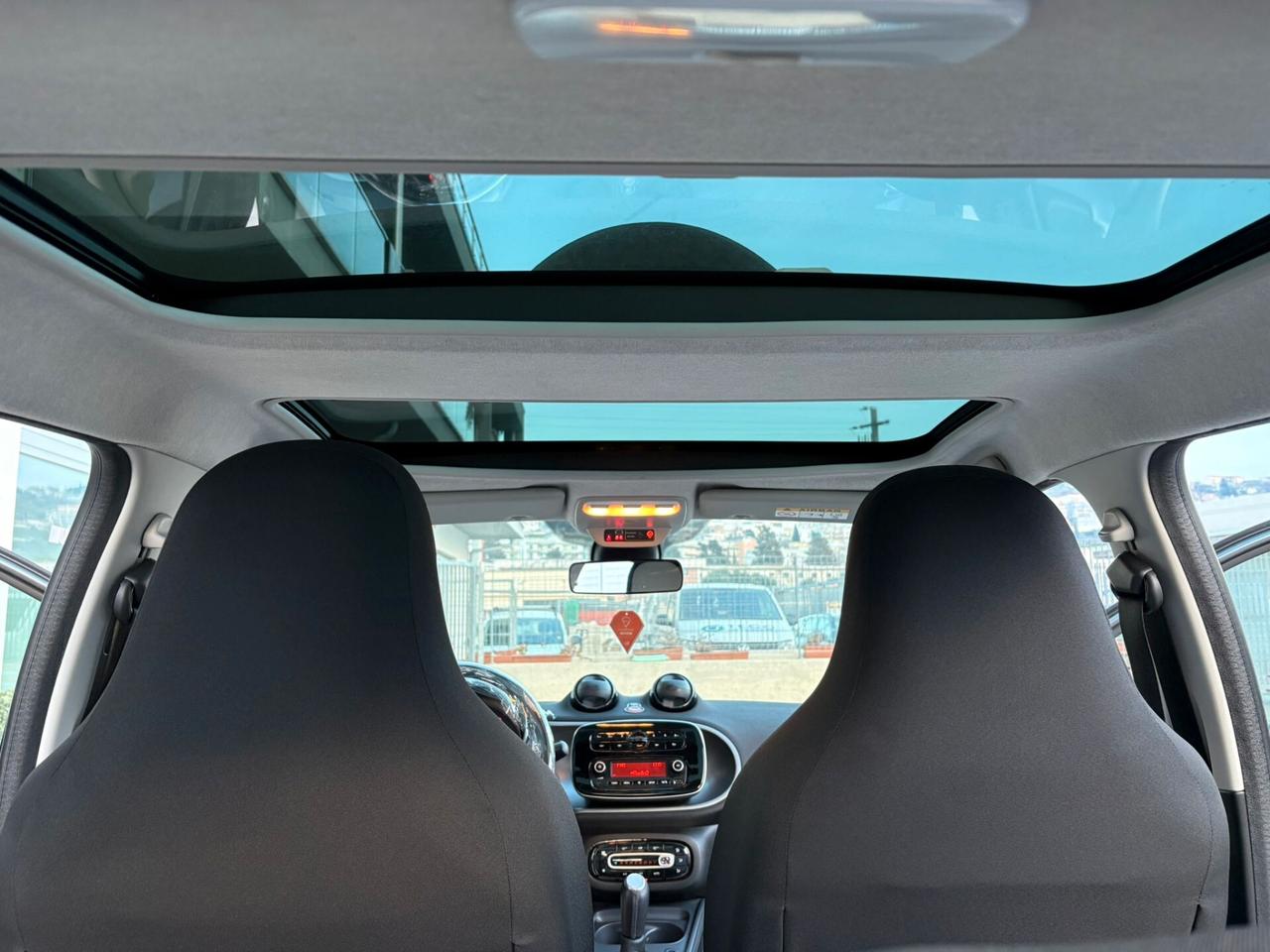 Smart ForFour 70 1.0 twinamic Safetown Silver