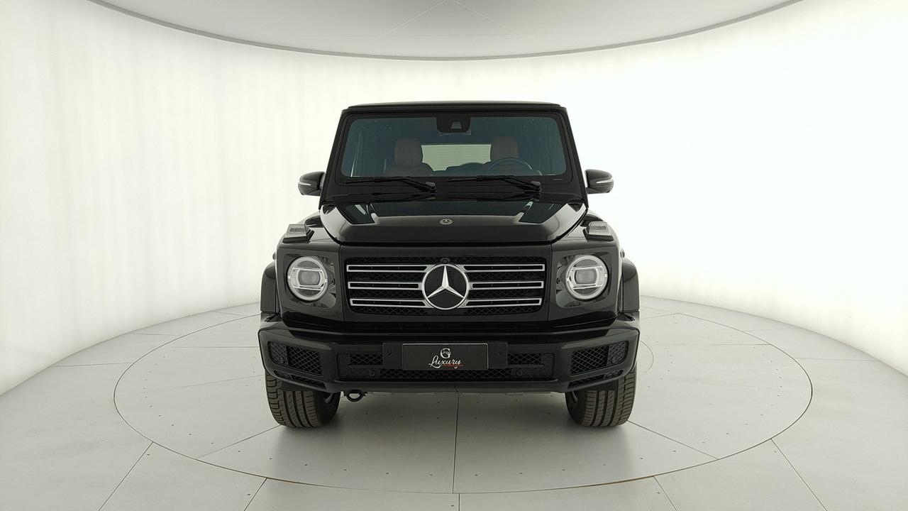 Mercedes-Benz G 500 Premium Plus 422cv auto