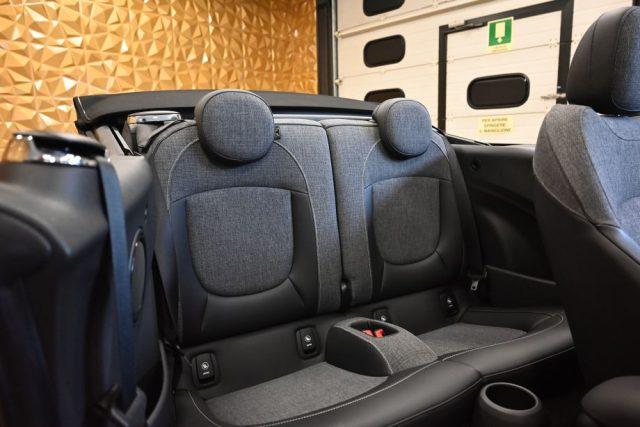 MINI Cooper C Cabrio 1.5 F57 1.5 ESSENTIAL AUT.NAVI CAM CRUISE LED FULL