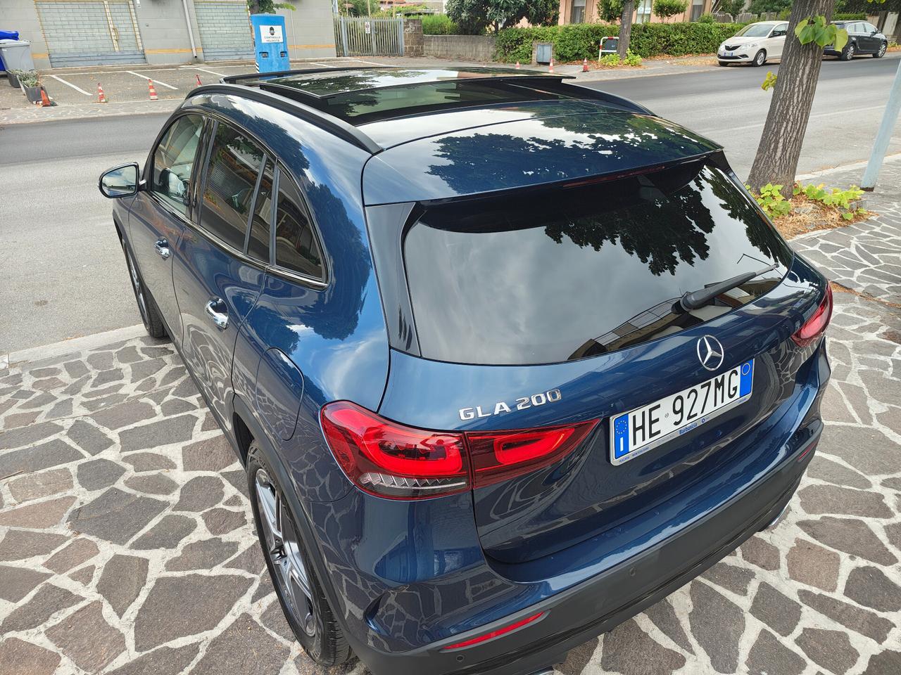 Mercedes-benz GLA 200 Automatic Premium