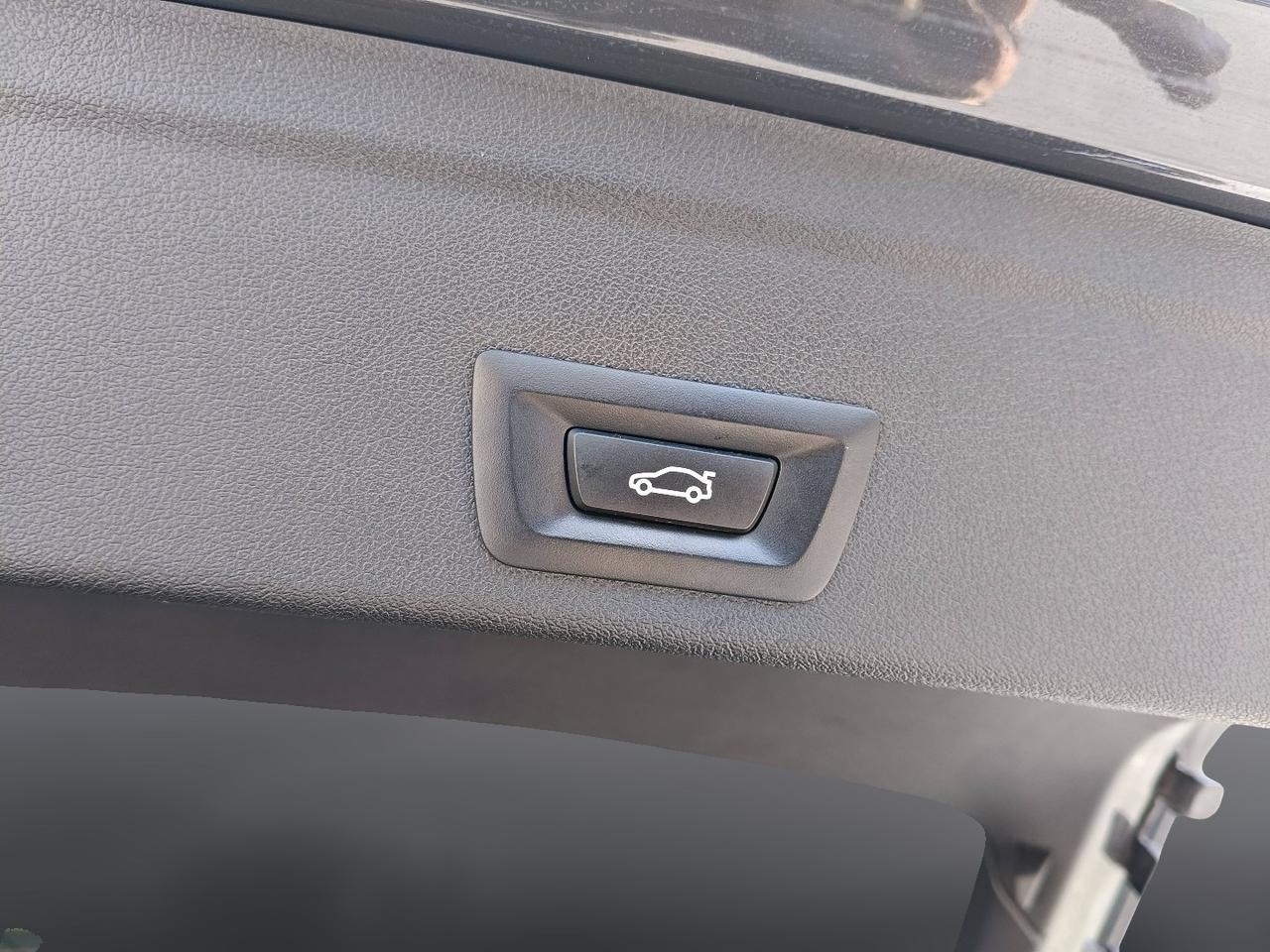 BMW X6 G06 - X6 xdrive30d mhev 48V Msport auto