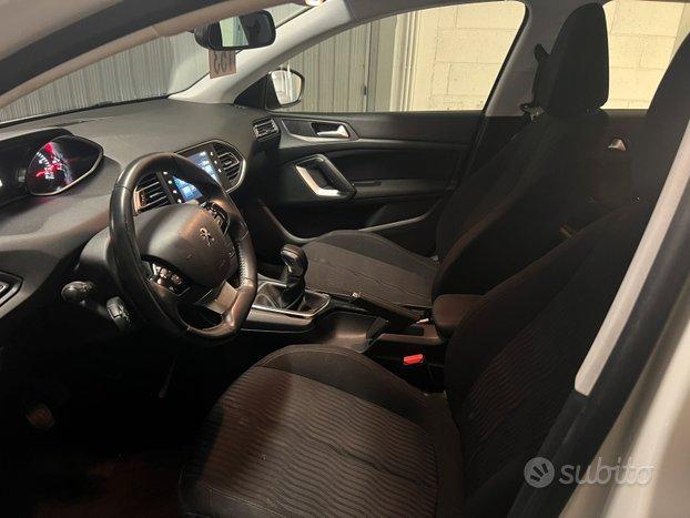 Peugeot 308 1.2 Allure