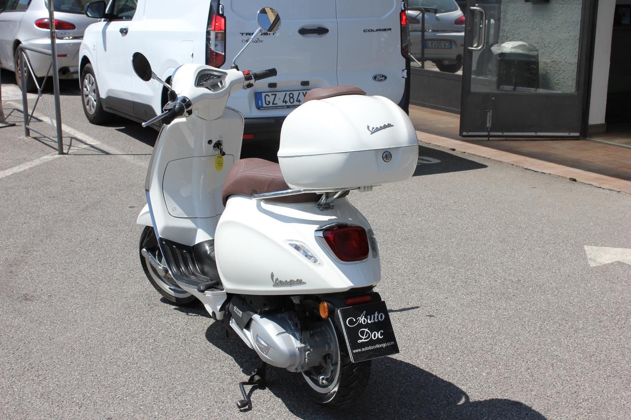 Piaggio Vespa 125 Primavera COME NUOVA