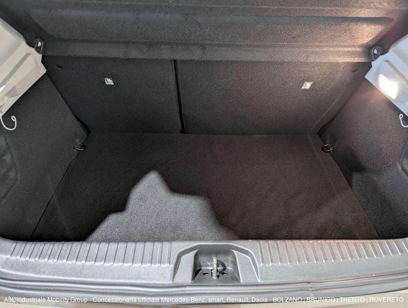 Renault Clio 1.6 HYBRID E-Tech 140CV 5 PORTE INTENS