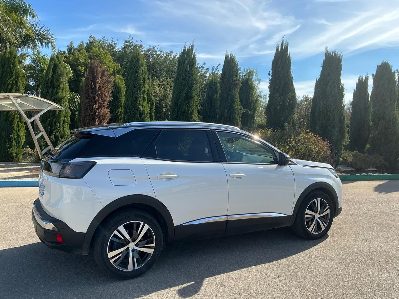 PEUGEOT 3008 1.5 DIESEL 130cv ALLURE -12/2020