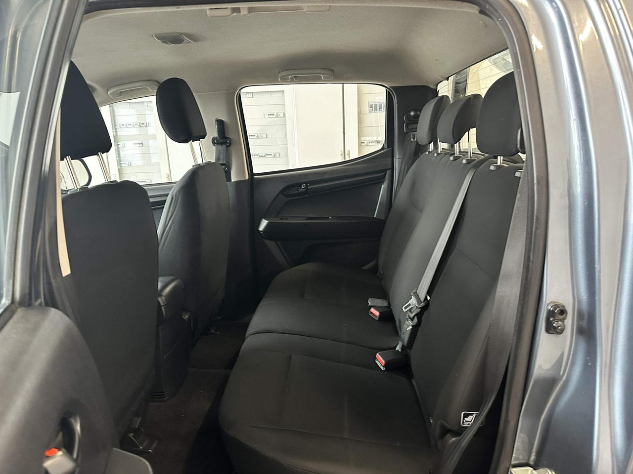 Isuzu Double Cab 2.5d 163cv 6m