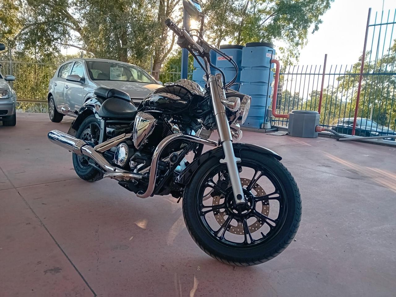 Yamaha XVS 950 A Midnight Star