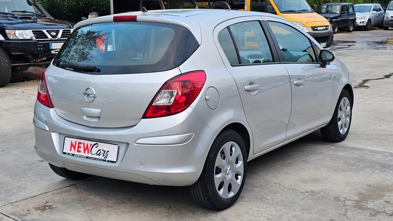 Opel Corsa 1.3 CDTI 75CV Cosmo 5 porte