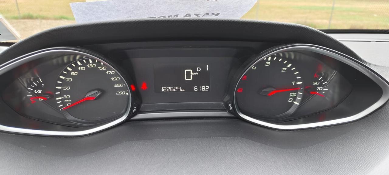 Peugeot 308 BlueHDi 120 S&S EAT6 GT Line