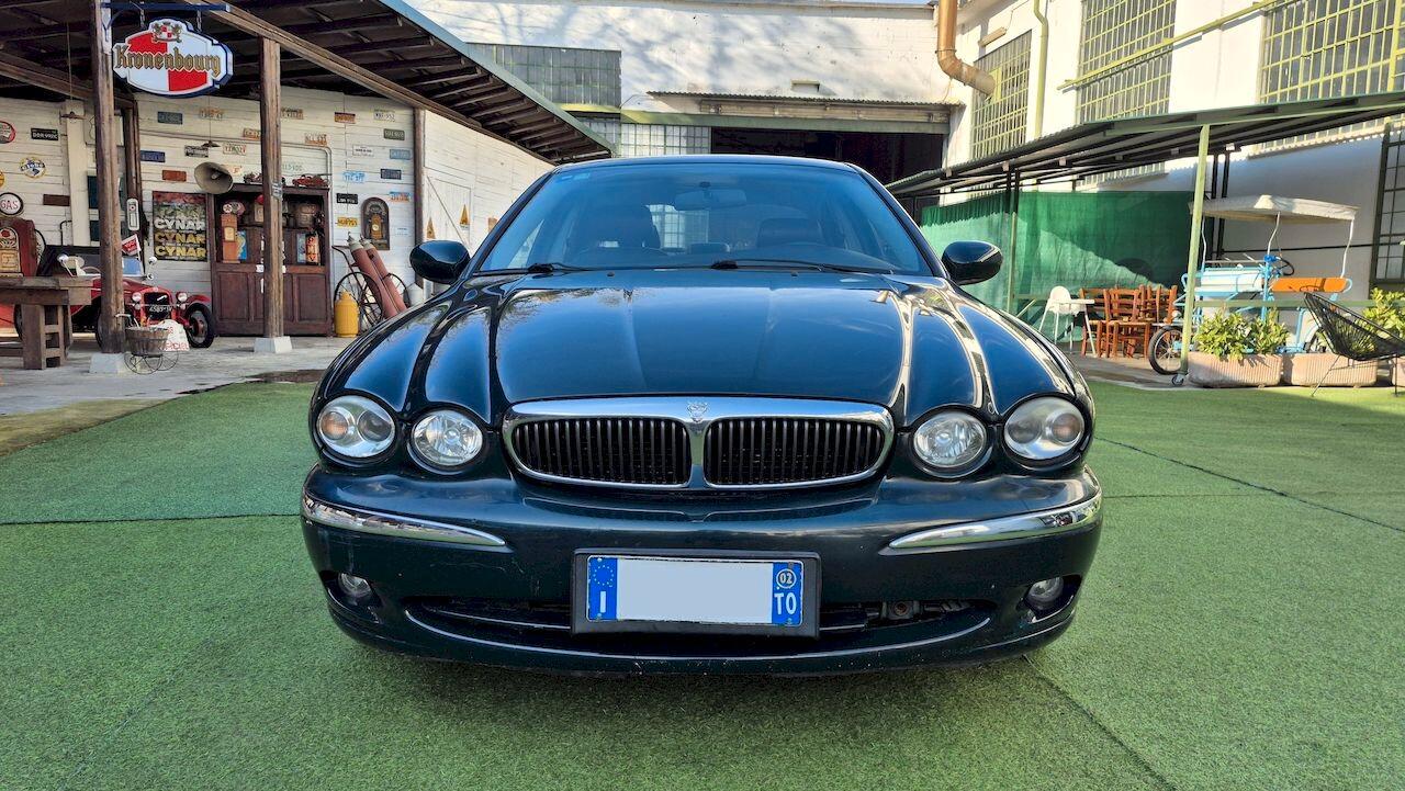 Jaguar X-Type 2.5 V6 AWD Executive – 2002