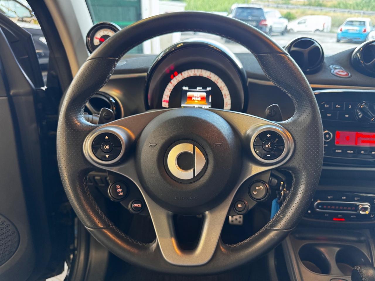 Smart ForTwo BRABUS 0.9 Turbo twinamic Xclusive