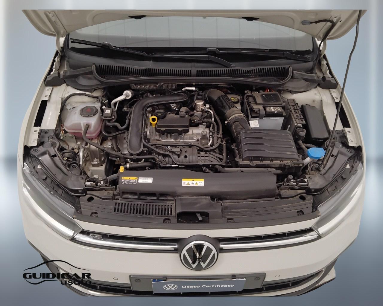 VOLKSWAGEN Polo VI 2022 - Polo 1.0 tsi R-Line 95cv