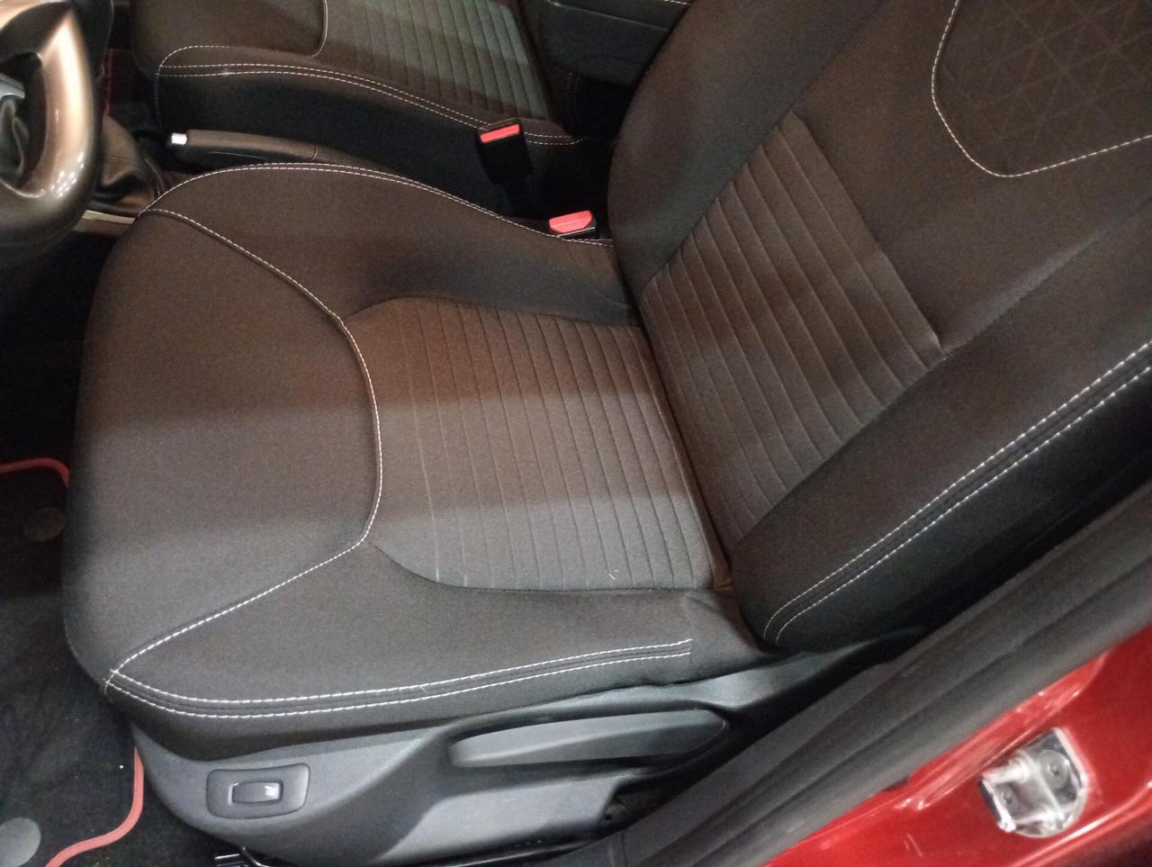 Renault Clio TCe 12V 90CV Start&Stop 5 porte Limited - Neopatentati