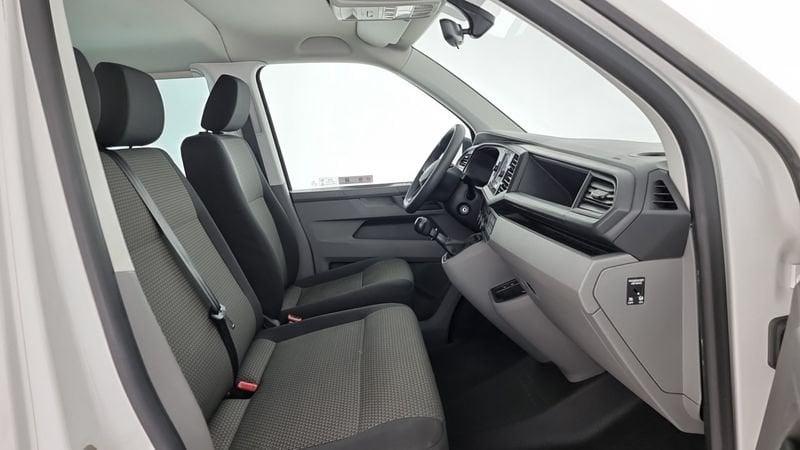 Volkswagen Caravelle 2.0 TDI 110CV PC Trendline 9 posti