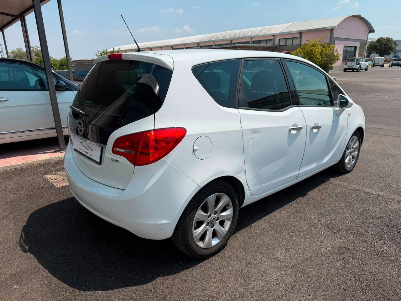 Opel Meriva 1.7 CDTI 110CV b-color