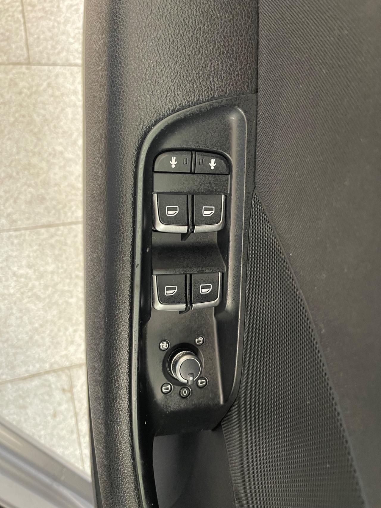 Audi A3 SPB 1.6 TDI clean diesel S tronic Ambition