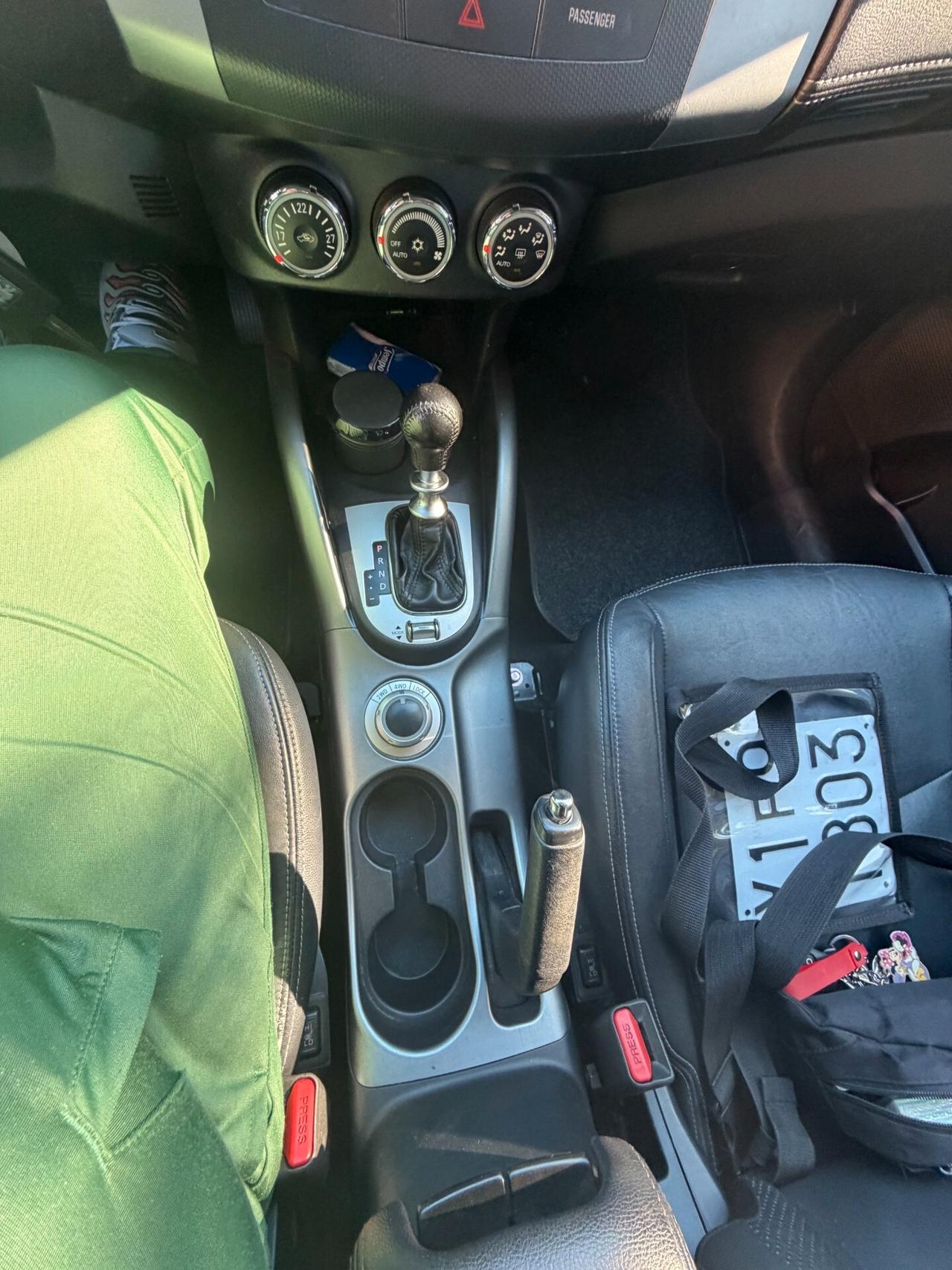 Peugeot 4007 2.2 HDi 156CV DCS Féline