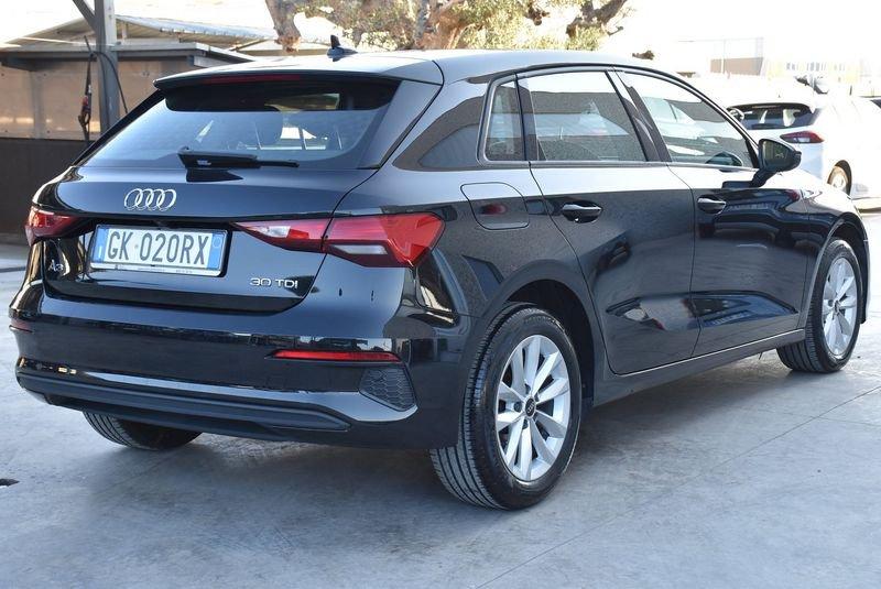 Audi A3 SPB 30 TDI S tronic Business *TELECAMERA, NAVI*