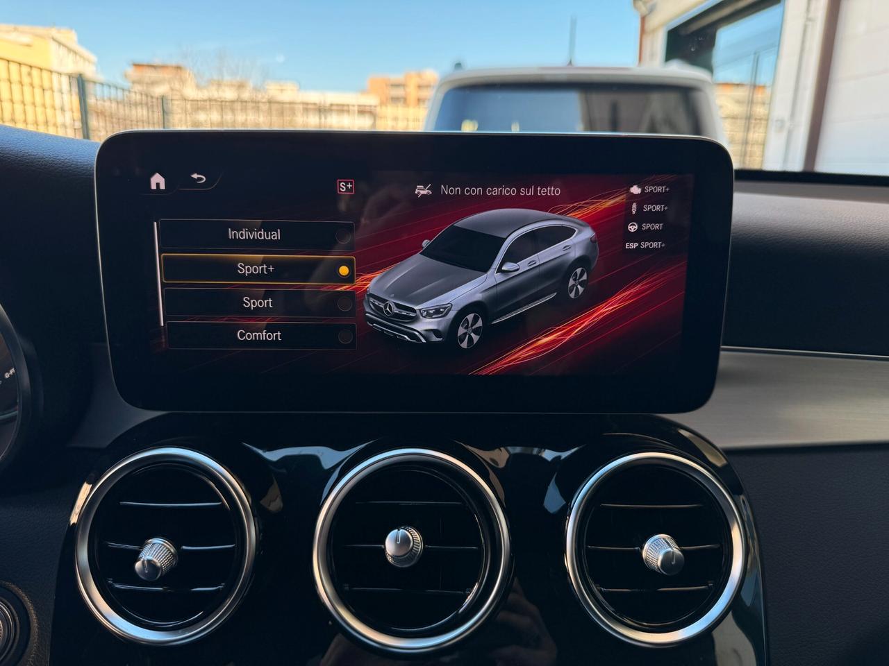 MERCEDES-BENZ GLC 300d COUPE' PREMIUM 245 CV 4matic AIRMATIC