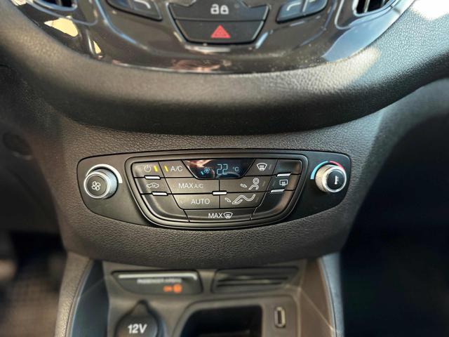FORD Tourneo Courier 1.5 TDCI 75 CV Titanium