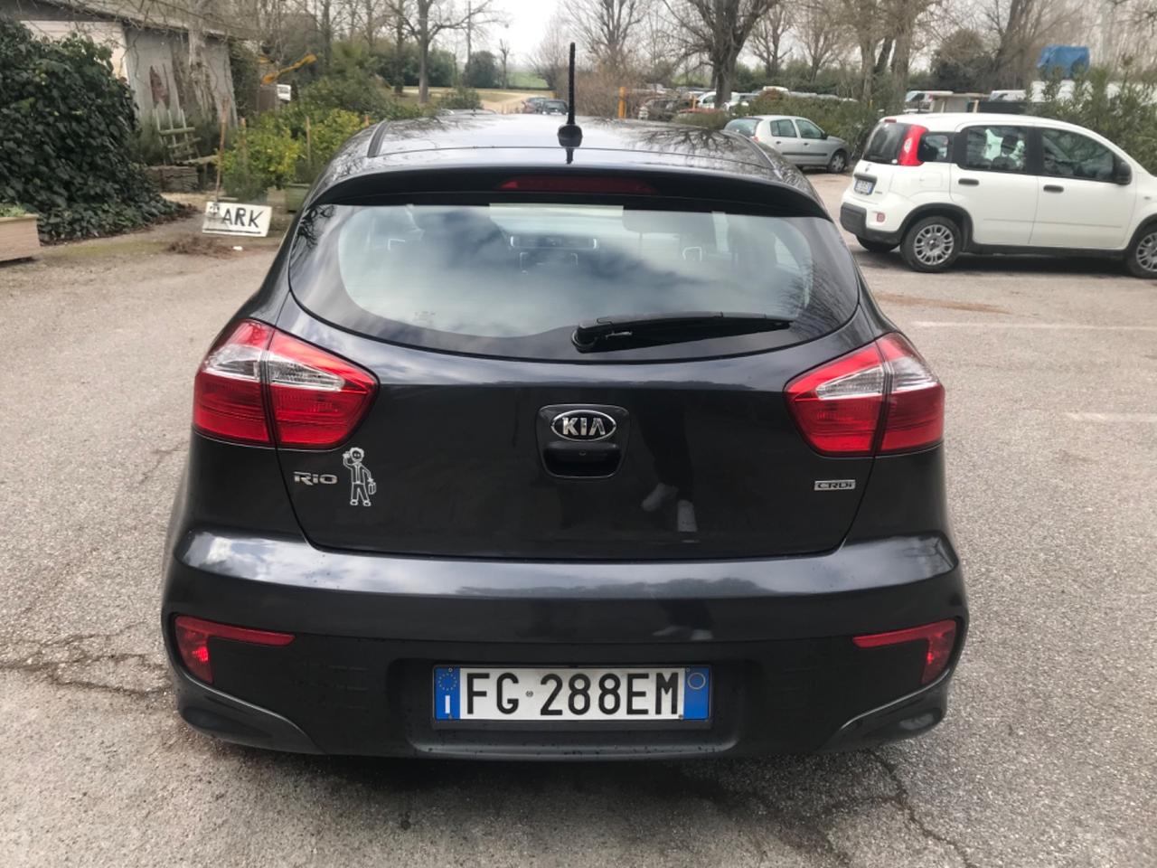 Kia Rio 1.1 CRDi 5p. Cool