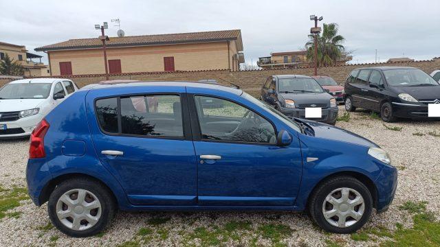 DACIA Sandero GPL TAGLIANDO COMPRESO