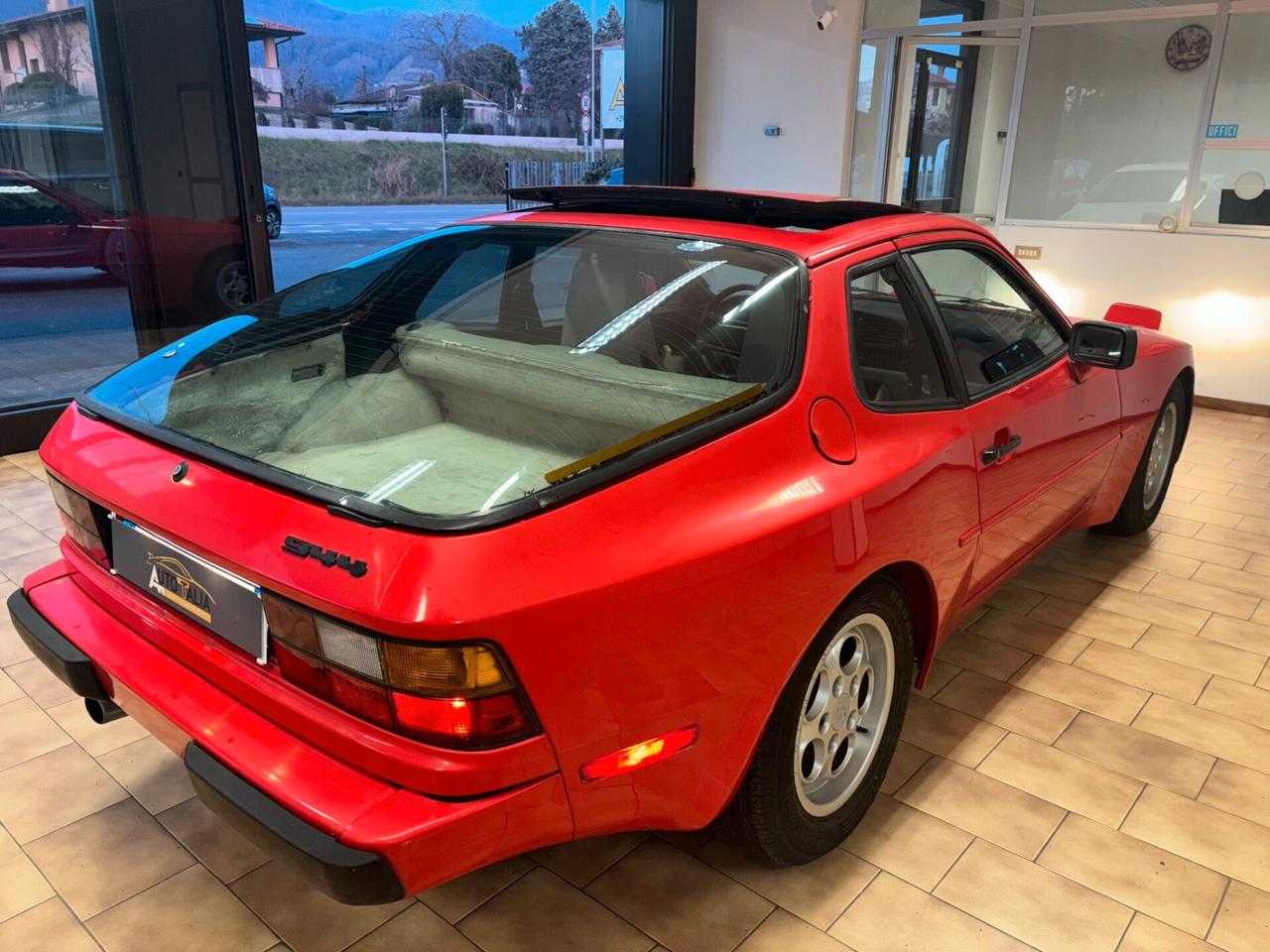 Porsche 944 Coupe 2.5