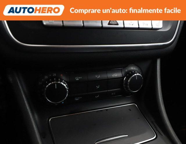 MERCEDES-BENZ CLA 200 d Automatic Premium