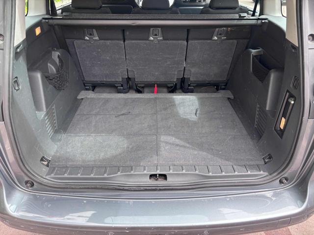 PEUGEOT 5008 1.6 HDi 112CV Business
