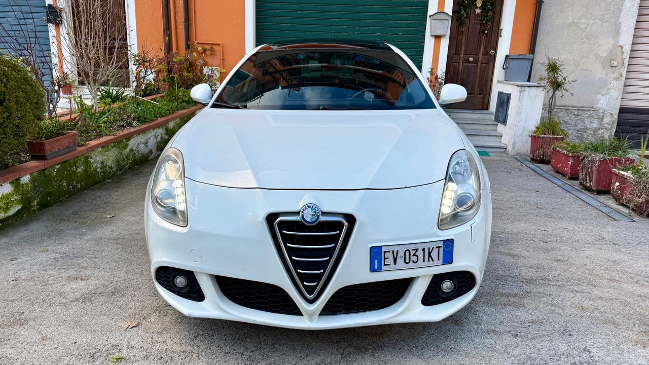 Alfa Romeo Giulietta 1.6 JTDm-2 105 CV Distinctive