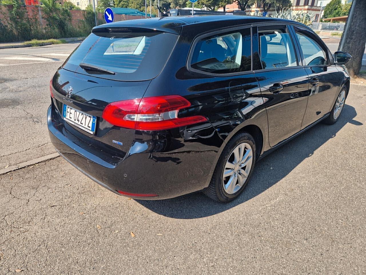 Peugeot 308 BlueHDi 120 S&S EAT6 SW Business