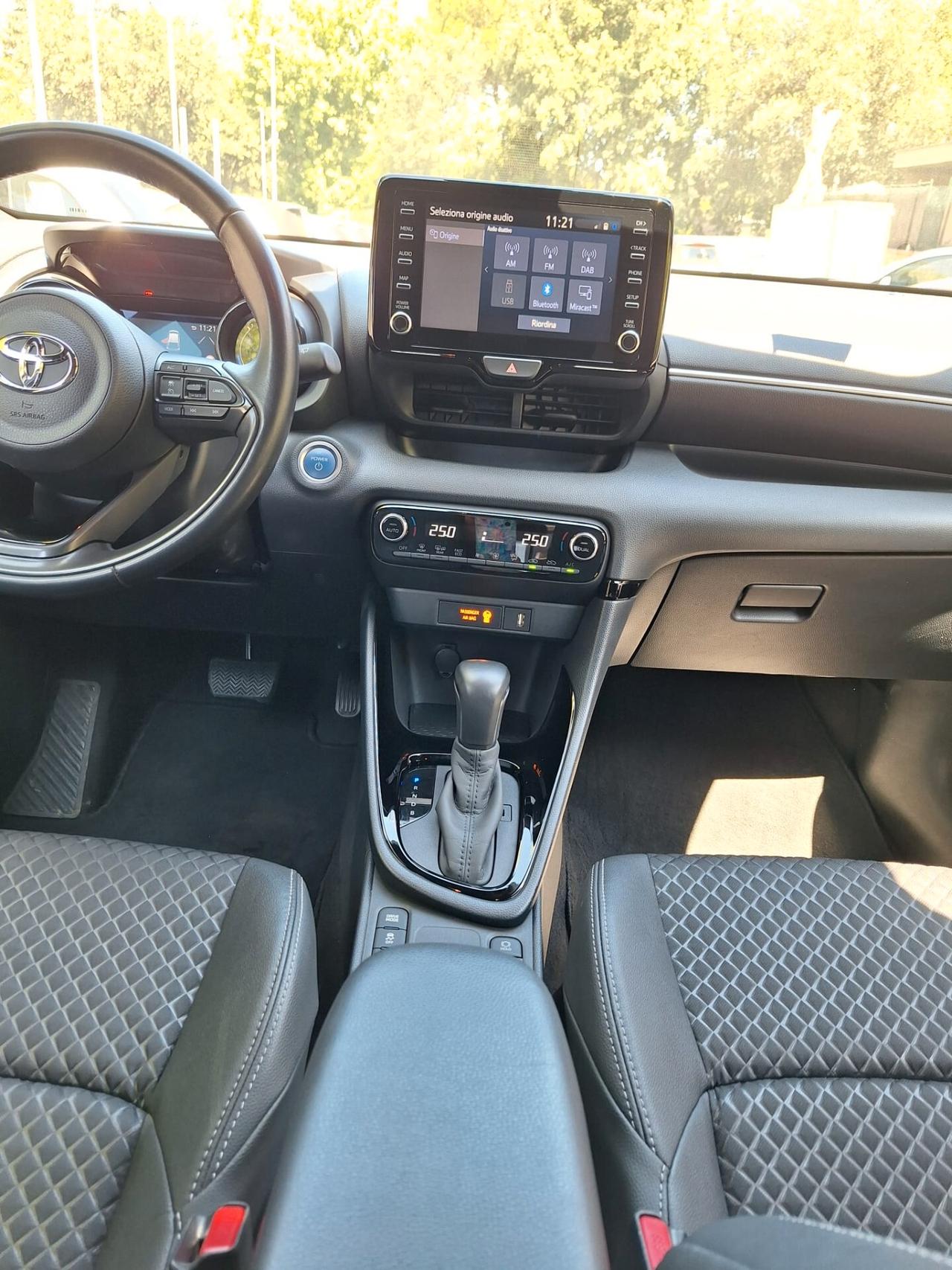 Toyota Yaris 1.5 Hybrid 5 porte Style