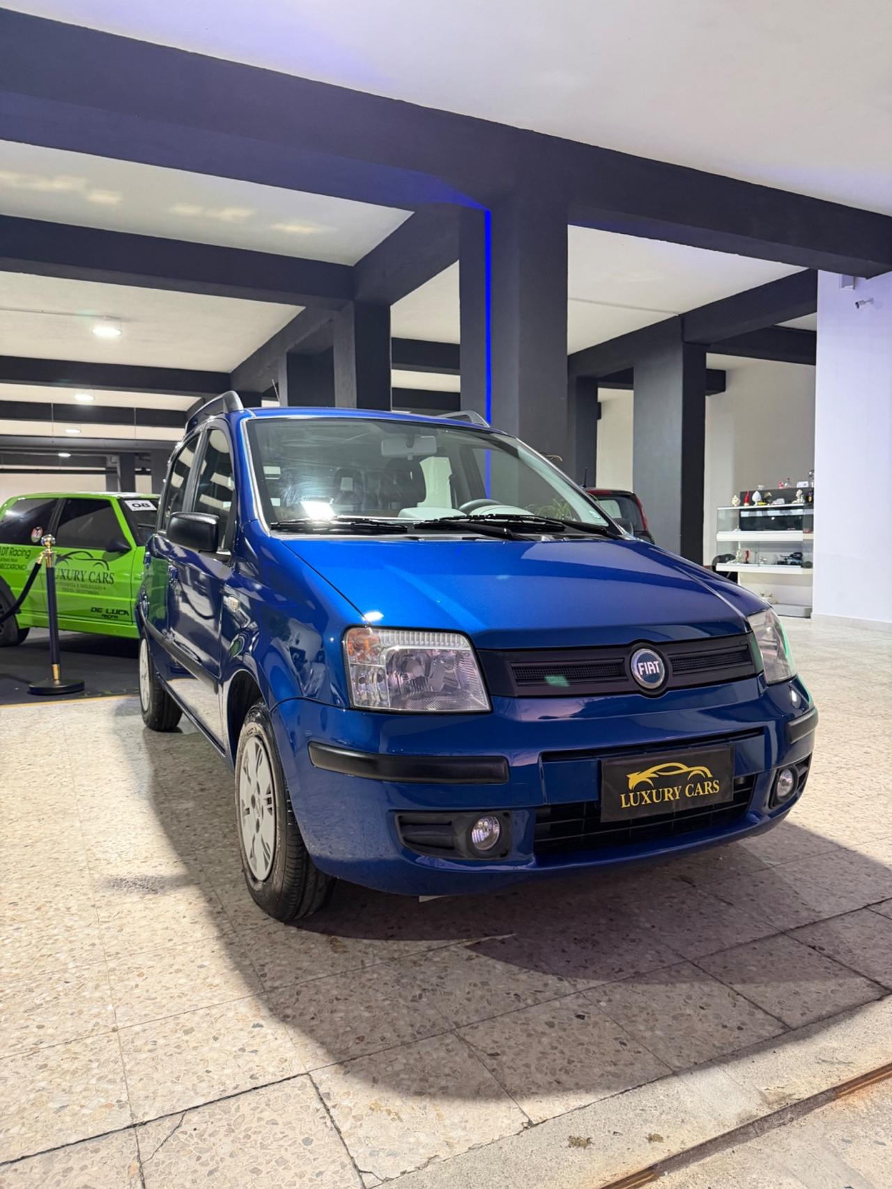 Fiat Panda 1.2 Emotion 100 mila KM