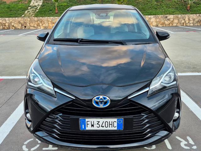 TOYOTA Yaris 1.5 Hybrid 5 porte Business