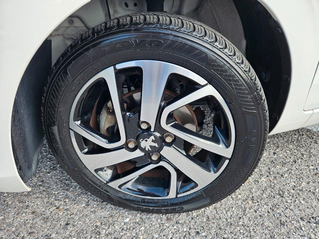 Peugeot 108 5 Porte 108 5p 1.0 vti Allure E6