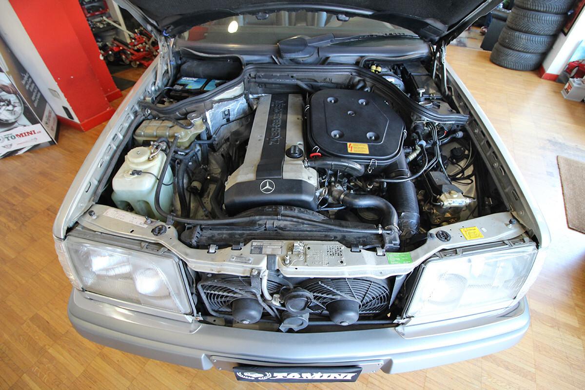 Mercedes-benz 300 CE-24 cat Cabriolet