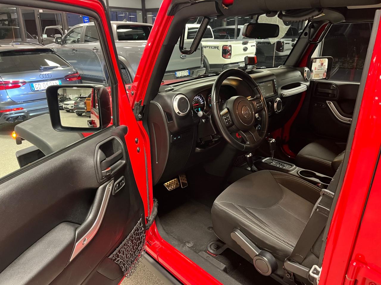 Jeep Wrangler Unlimited 2.8 CRD Rubicon Auto FOX