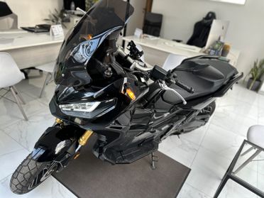 Honda X-Adv ADV 750 Automatico Led AKRAPOVICH