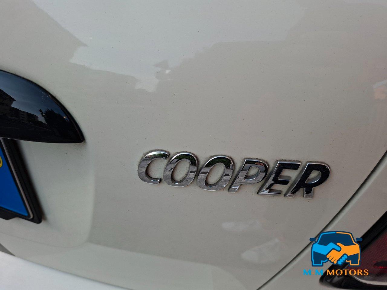 Mini Cabrio Cooper 1.6 120cv neo patentati