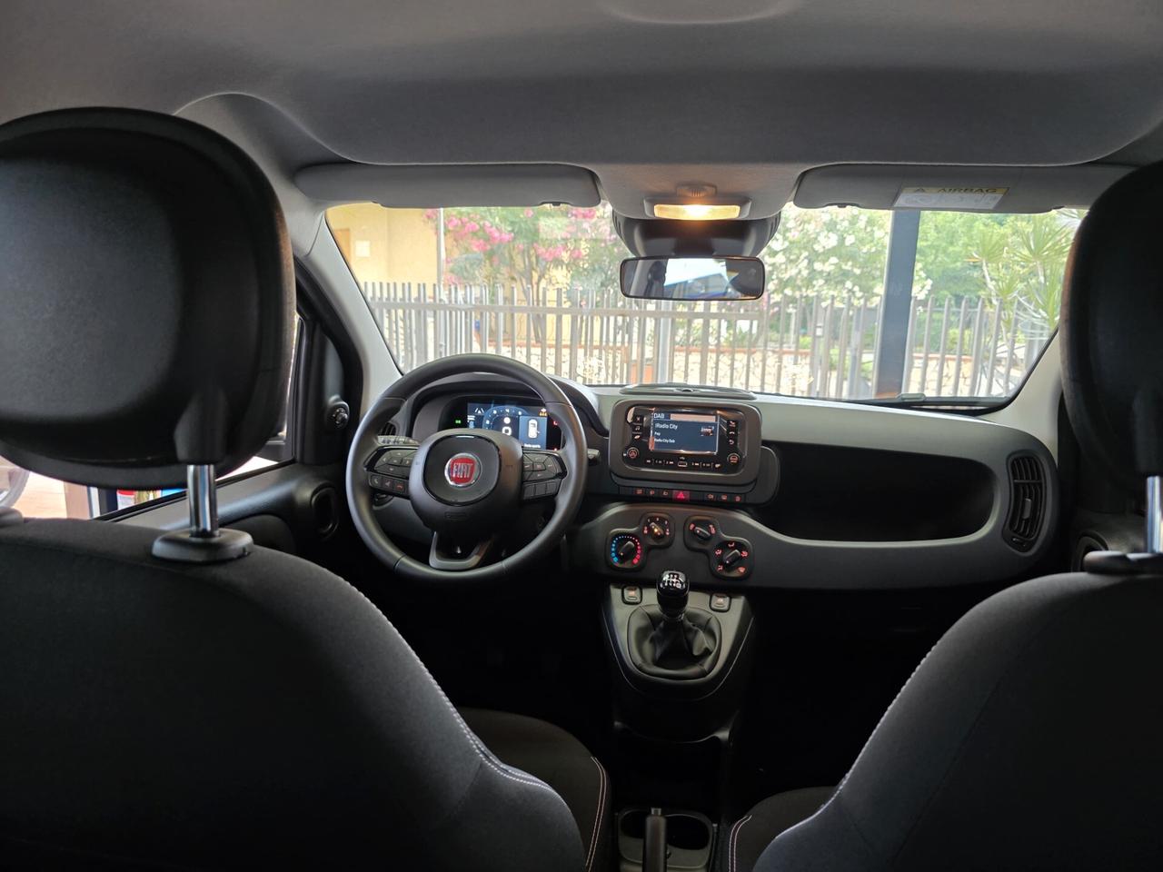 NUOVA - Fiat Panda Firefly Hybrid Pop/Icon/Cross