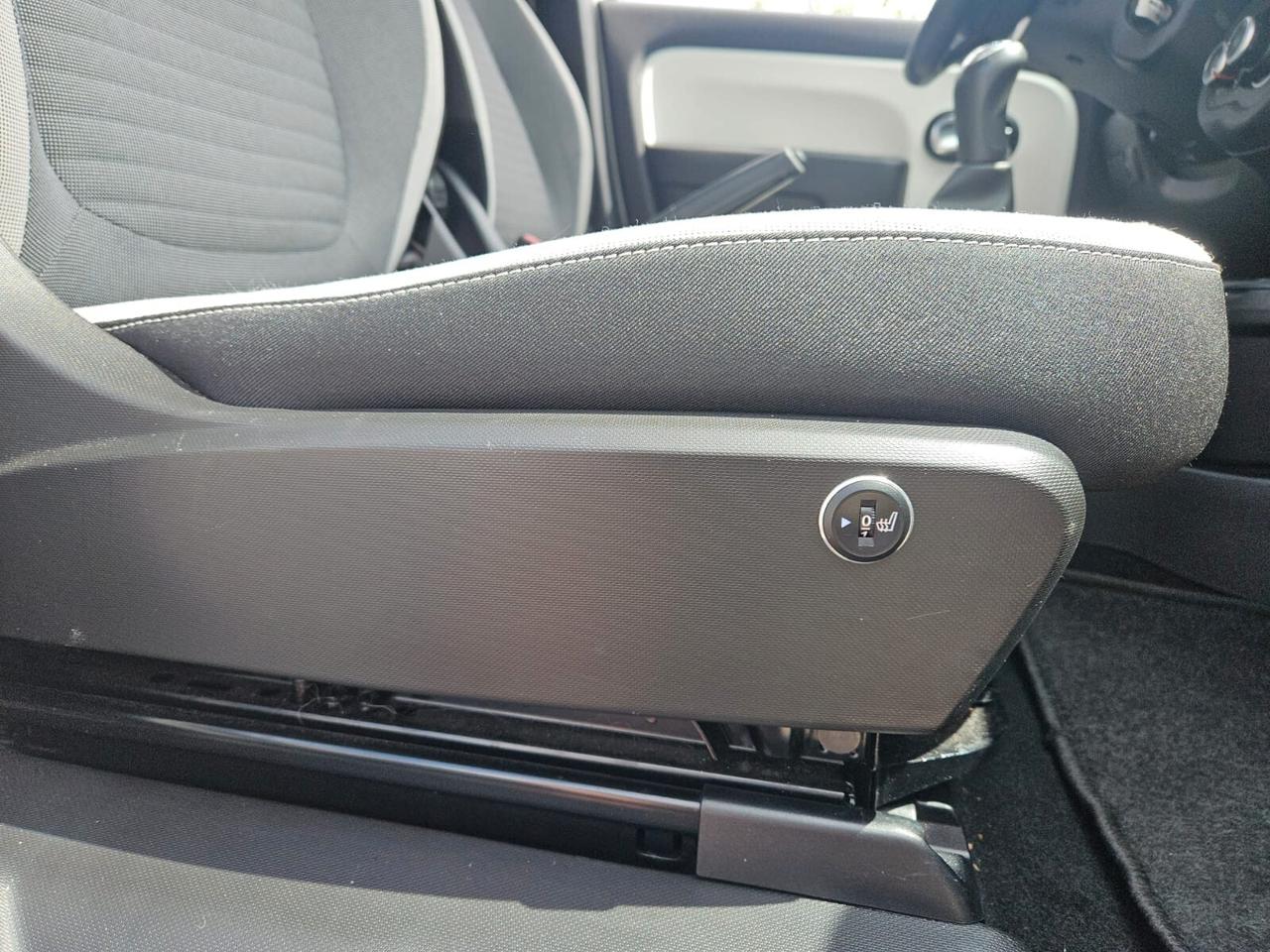 Renault Twingo SCe Limited