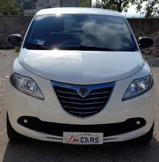 Lancia Ypsilon 0.9 TwinAir 85 CV 5 porte Metano Ecochic Gold