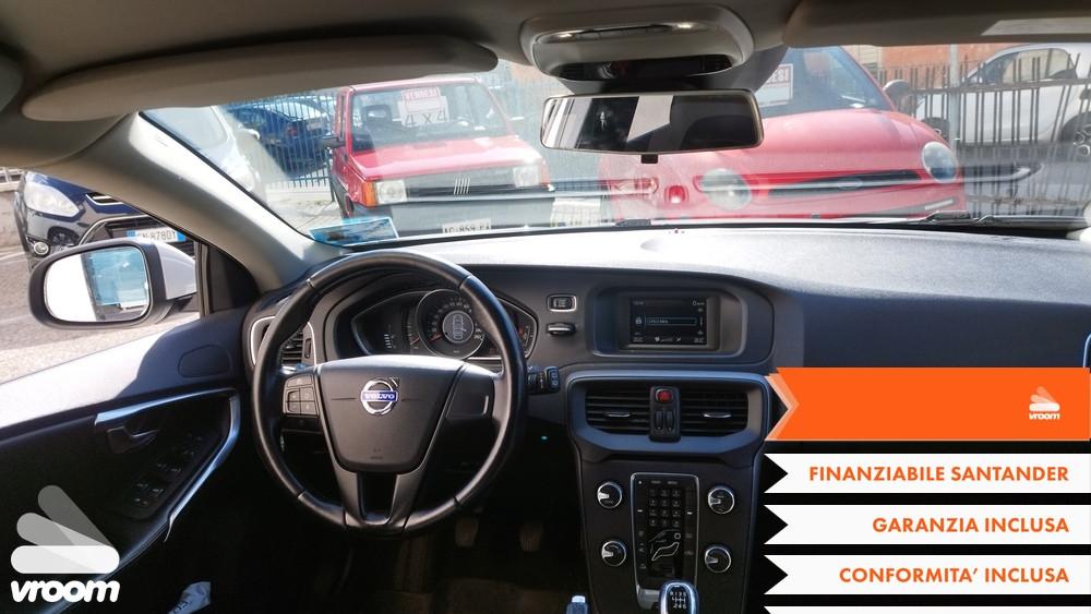 VOLVO V40 (2012-2020) V40 D2 1.6 R-design Kinetic