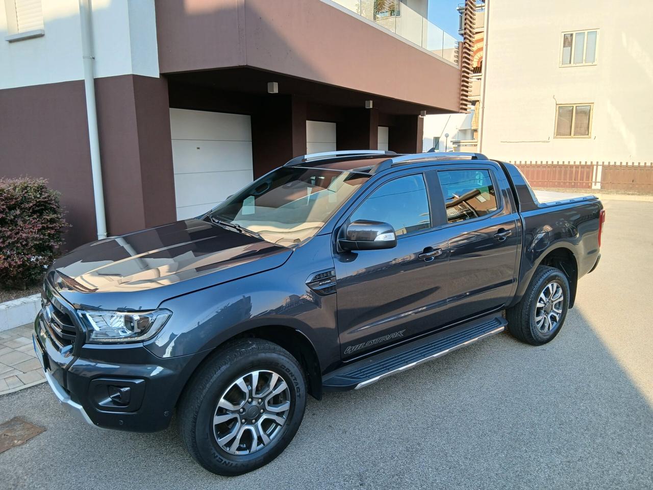 Ford Ranger 2.0 4x4 aut. 213 CV DC Wildtrak 5 posti tua a € 312 mese