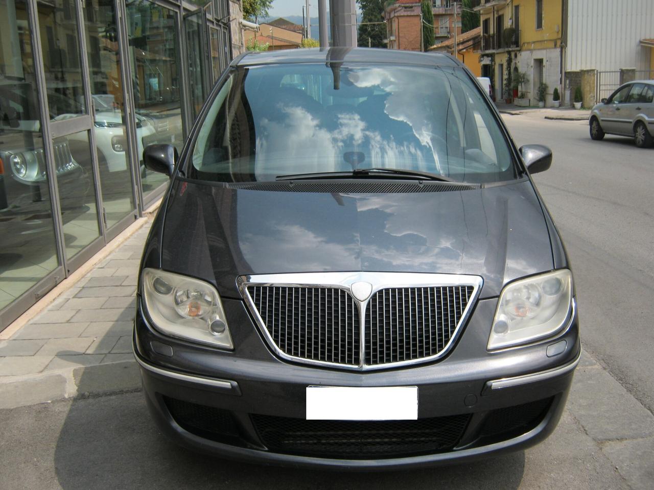 Lancia Phedra 2.2 JTD FAP 7 POSTI