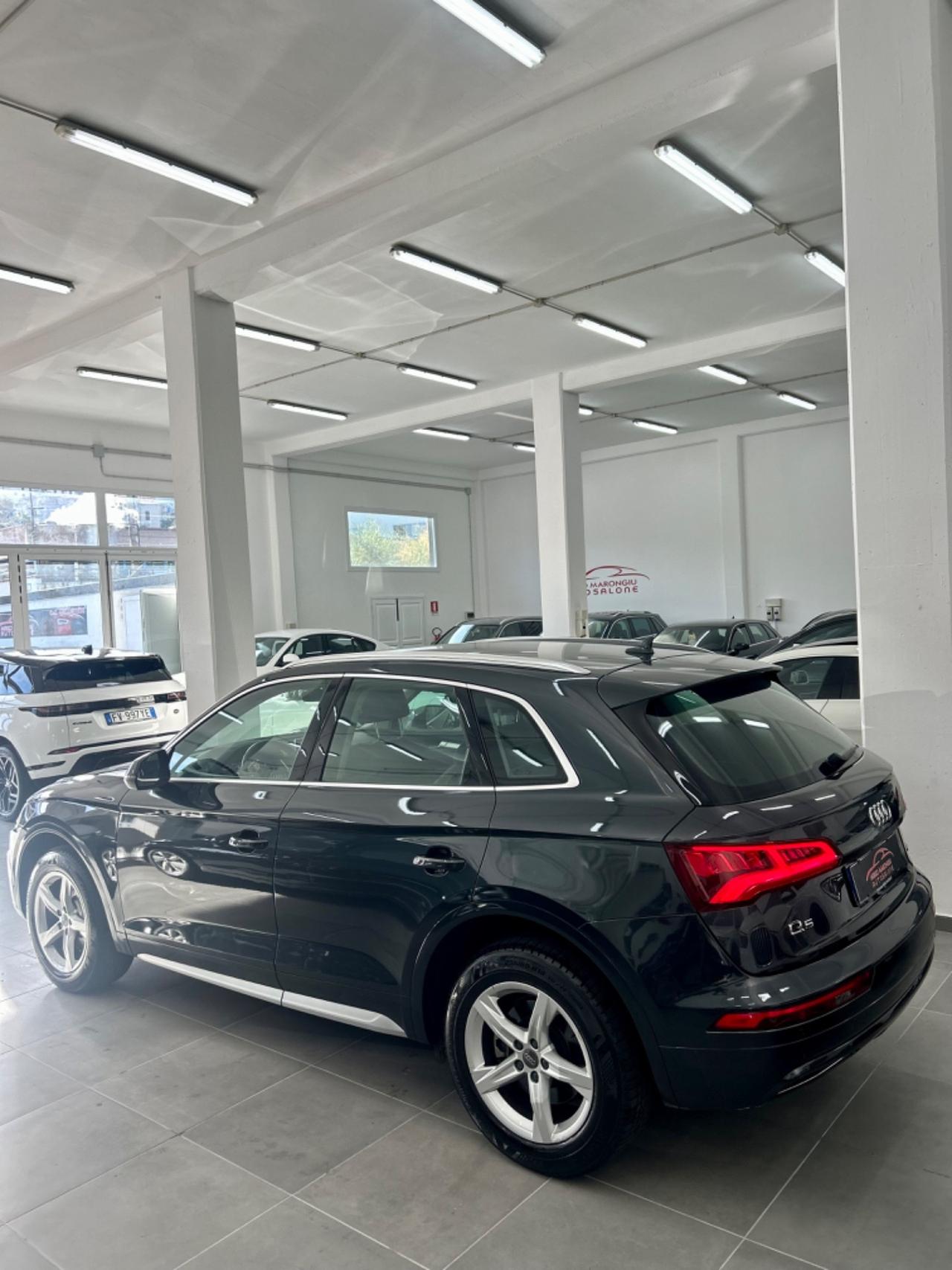 Audi Q5 35 TDI quattro S tronic Sport FINANZIABILE
