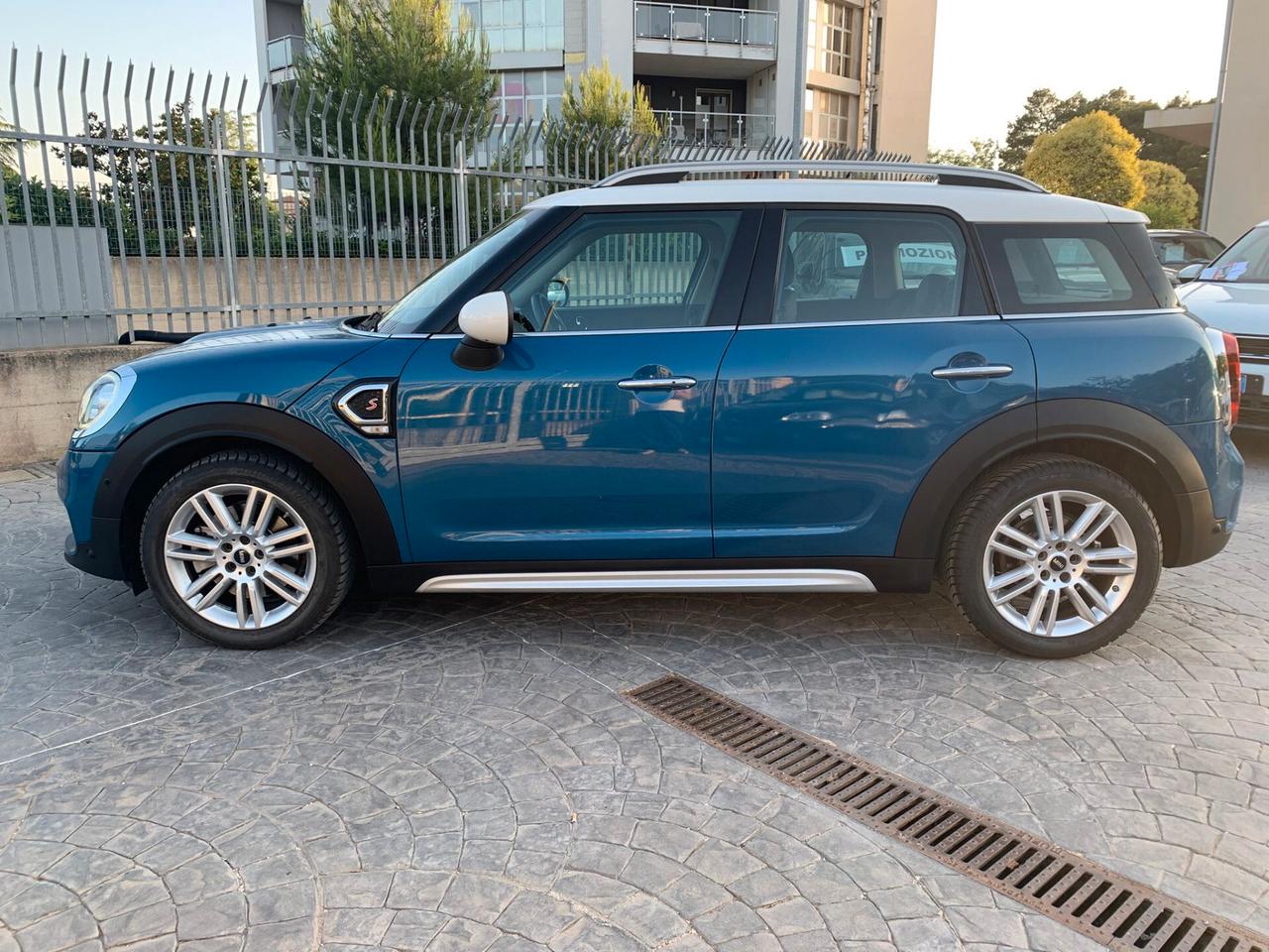 Mini Cooper SD Countryman 190cv Allestimento JCW