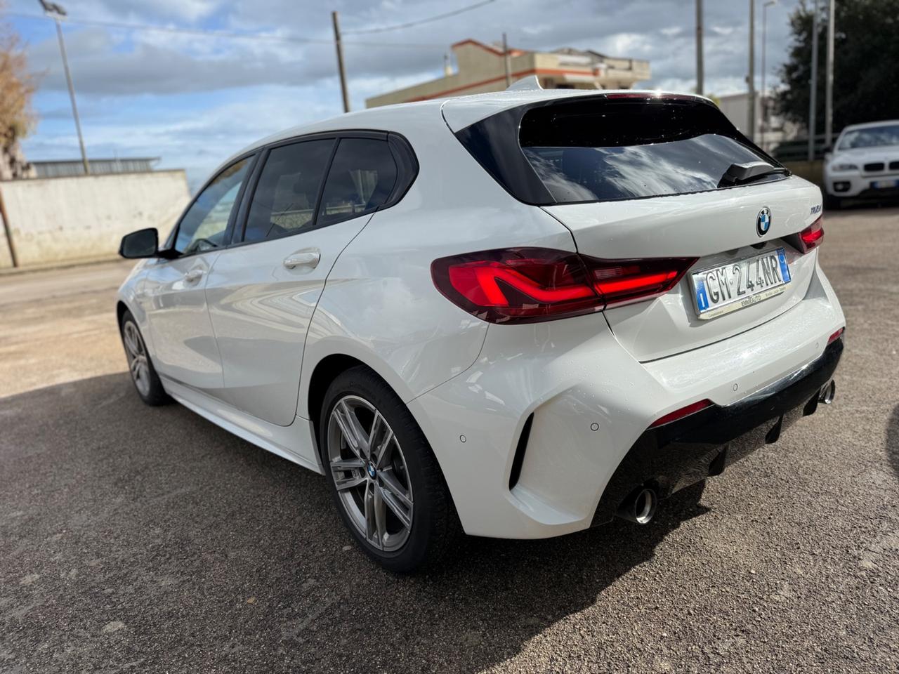 Bmw 118 118d 5p. Msport