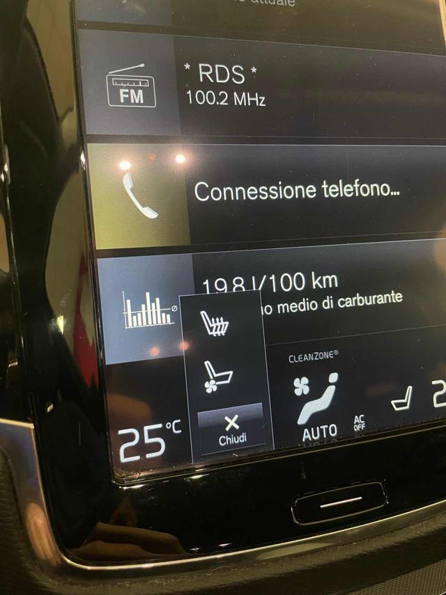 VOLVO XC90 D5 AWD E6 Geartronic *FULL FULL OPTION*