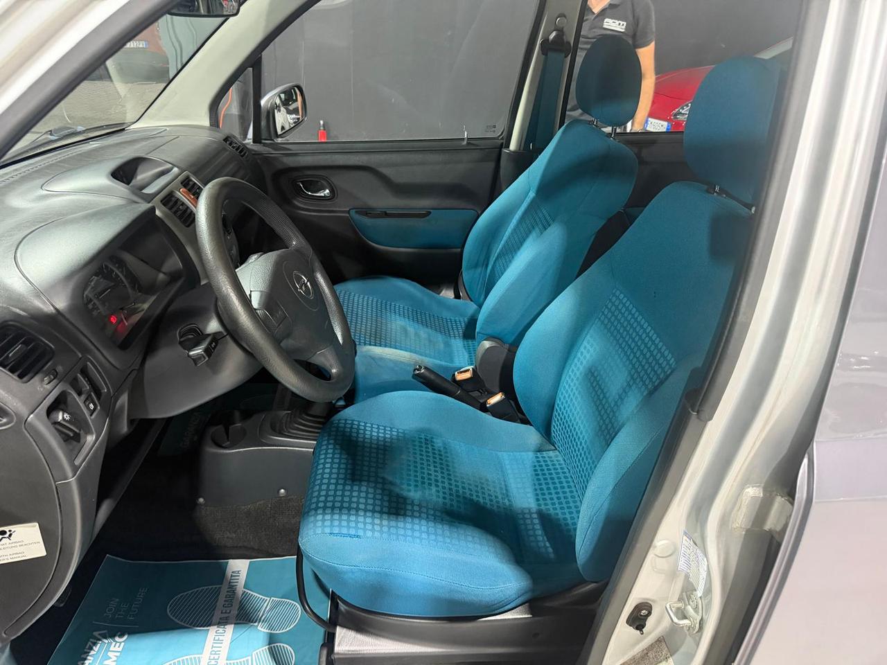 Opel Agila 1.0 12v Enjoy (edition) c/abs Bicolor